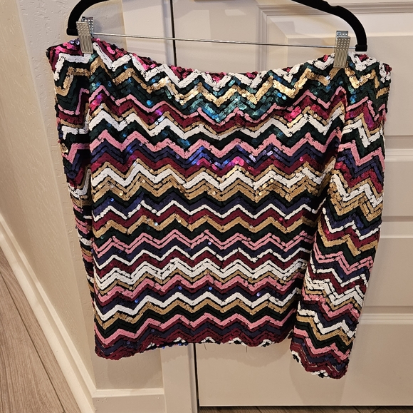 Modcloth Sequin Skirt - Picture 2 of 4